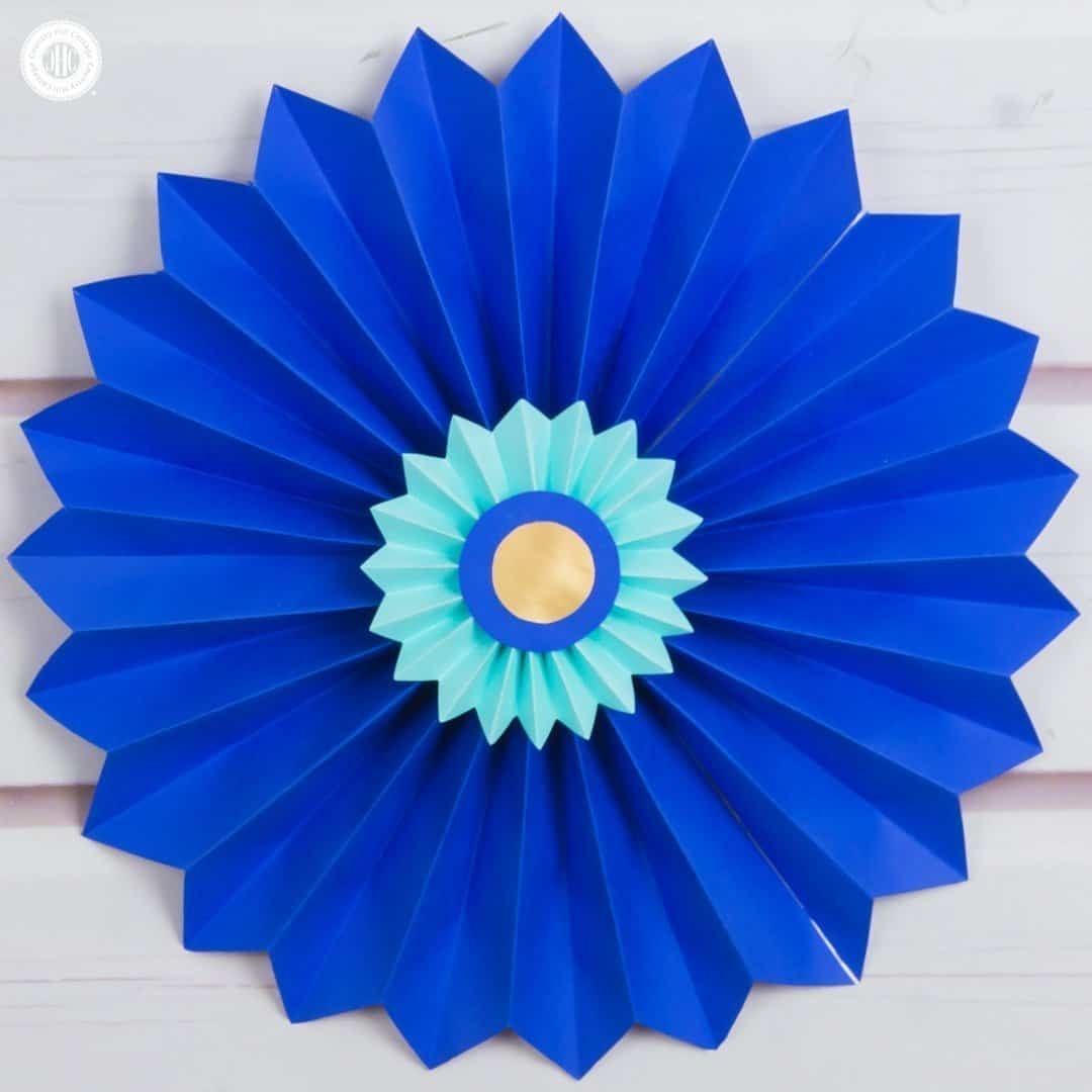 Paper Rosettes Quick And Easy Paper Craft DIY